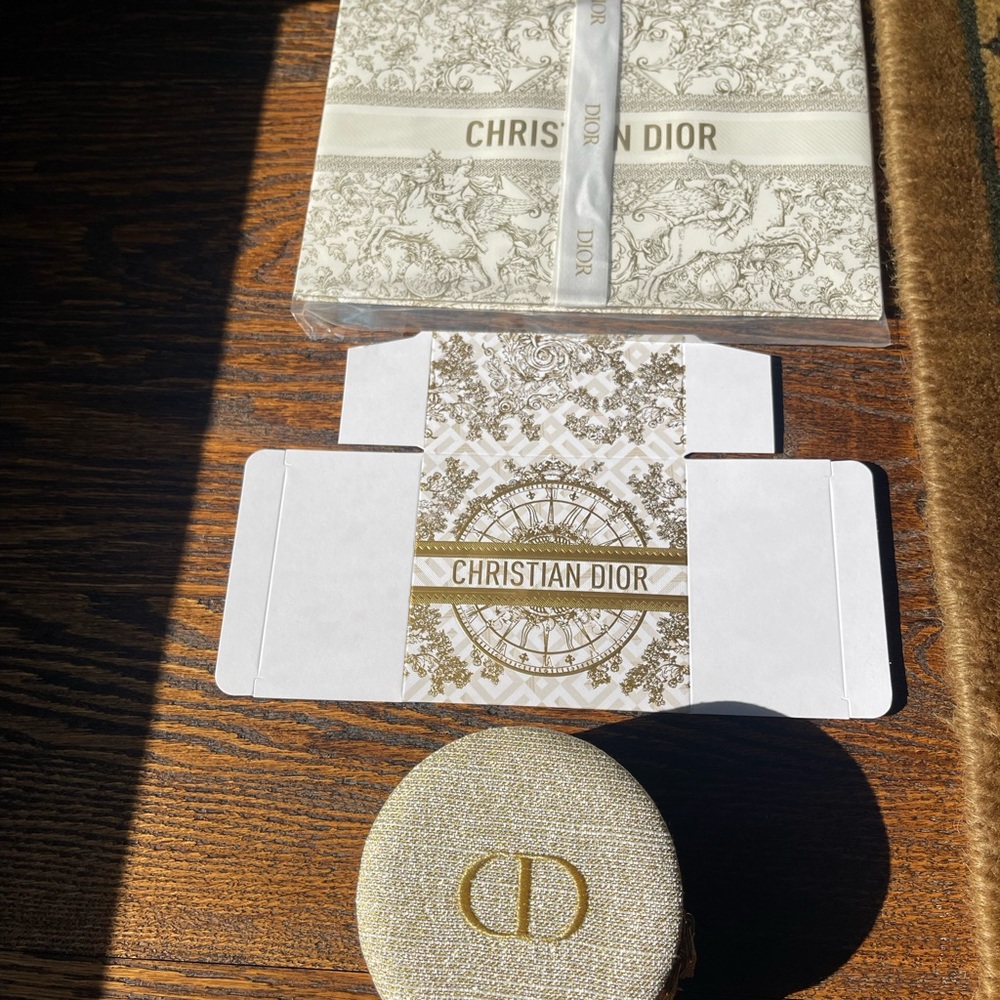 Dior White and Cream Round Jewerly Case